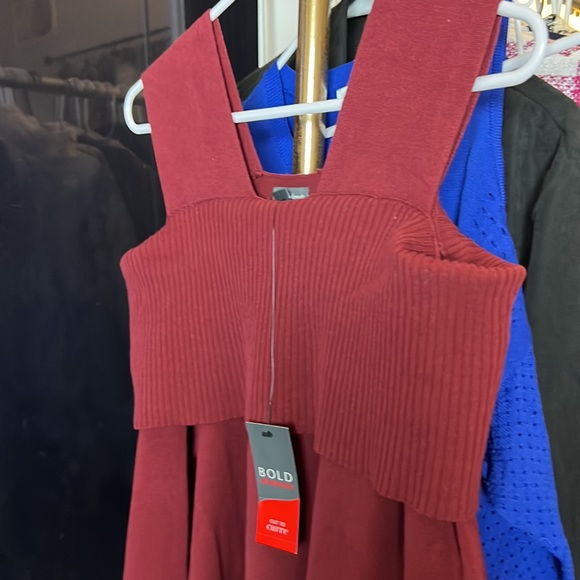 Burgundy off shoulders sweater - Picture 3 of 4